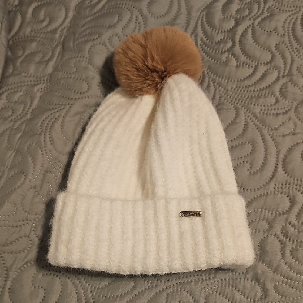Steve Madden Women's White Knit Beanie with Brown Pom Pom